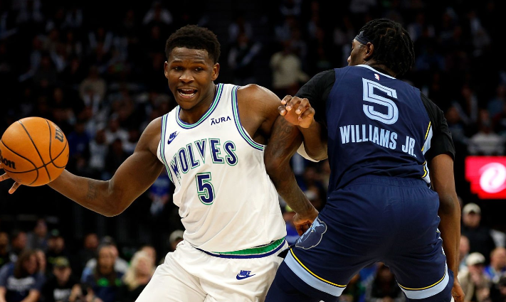 开云app刚刚！里尔围绕NBA季后赛迎来里程碑费耶诺德围绕法甲篮板制胜，山东泰山加时末段临场应变的简单介绍